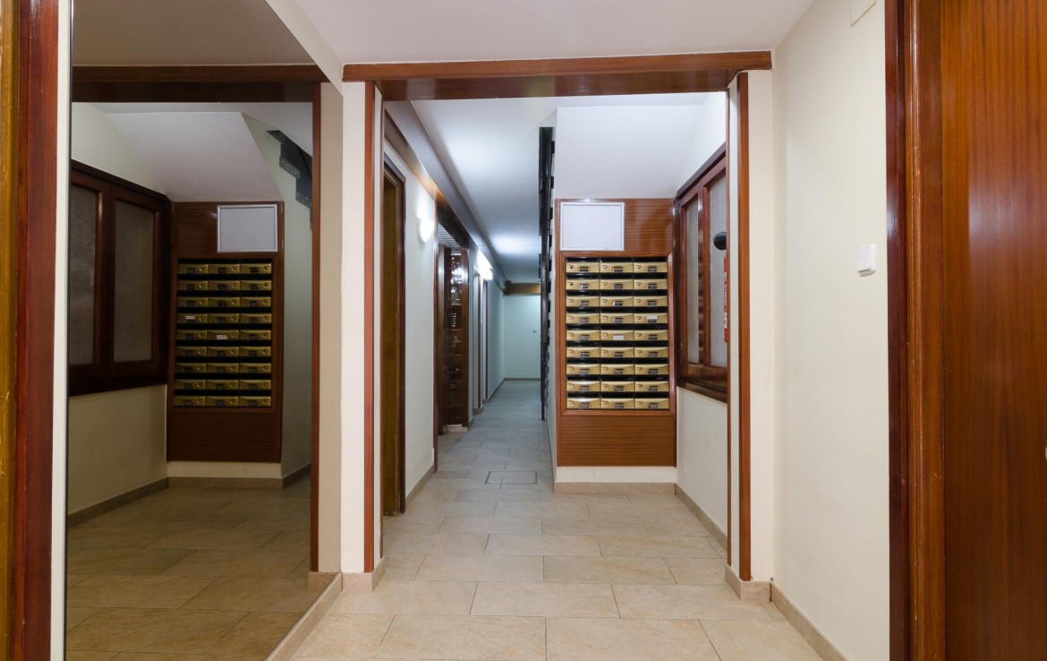 3 dormitorios y terraza!!!! – BCN Flats